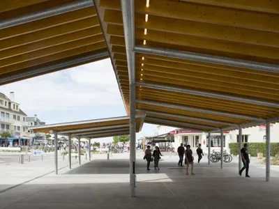 Réaménagement des espaces publics balnéaires et création d'une halle à Merville-Franceville - Julien Boidot, Bassinet Turquin Paysage (2020)