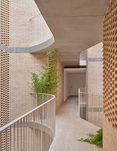 Social Atrium à Barcelona - PERIS+TORAL ARQUITECTES (2022)