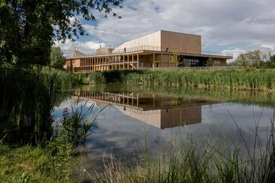 Pôle socio-culturel ARIA à Cornebarrieu - associer (atelierphilippemadec) (2017)