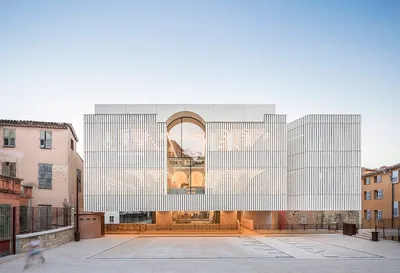 Médiathèque de Grasse - Beaudouin Architectes, Ivry Serres Architecture (2022)
