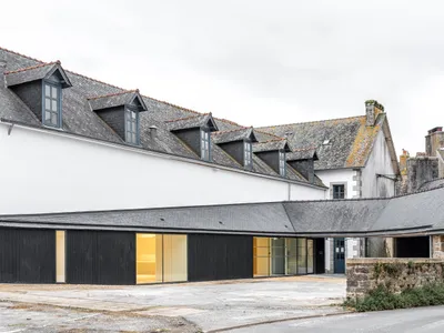 Médiathèque à Elliant - Jean-François Madec Architecte, Guillaume Appriou Architecte (2023)