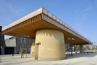 Auvent à Dinan - F.au / Xavier Fouquet - Architecture Urbanisme (2020)