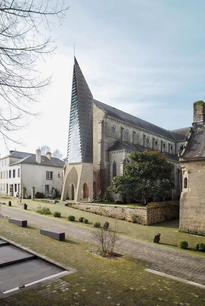Campanile de l'église du Sacré-Cœur à Pont-Scorff - Le Local d'architecture (2026)