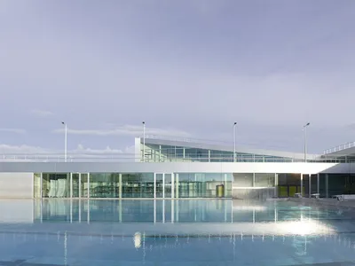 Centre aqualudique d'Angers - Jean Guervilly, Bohuon Bertic Architectes (2014)