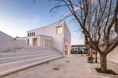 Conservatoire de Musique et de Danse Régional au Pradet - Studio 1984, Boris Bouchet Architectes (2020)