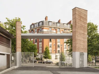 Portique d'entrée du Stade Pelé à Paris - Asné Architecture (2024)